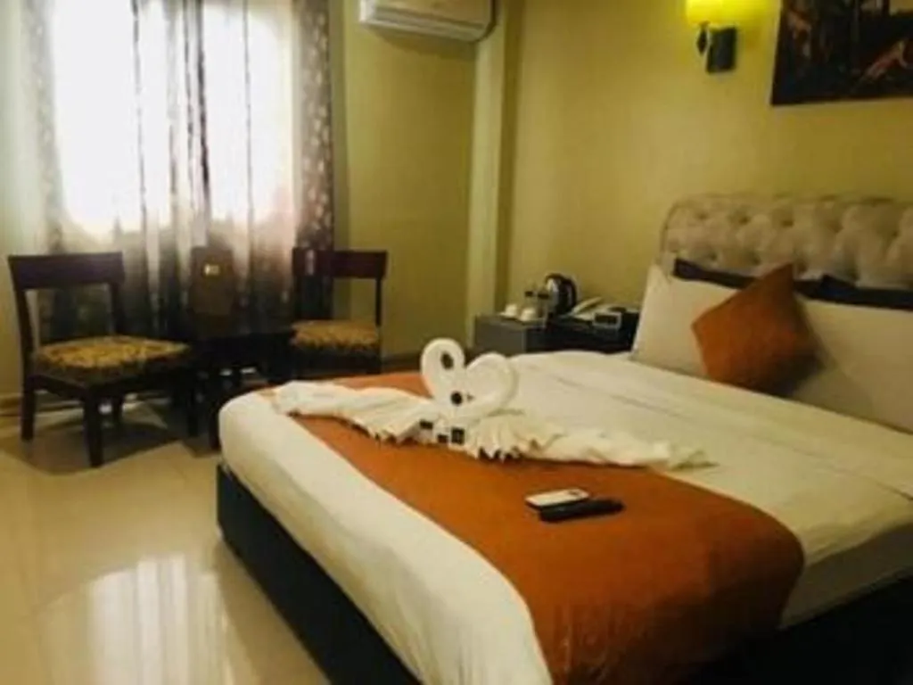 Clark Imperial Hotel Angeles 3*,  Filippinerna